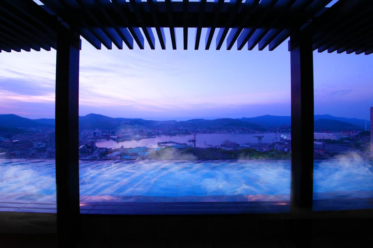 Ooedo Onsen Monogatari Nagasaki Hotel Seifu Exterior foto
